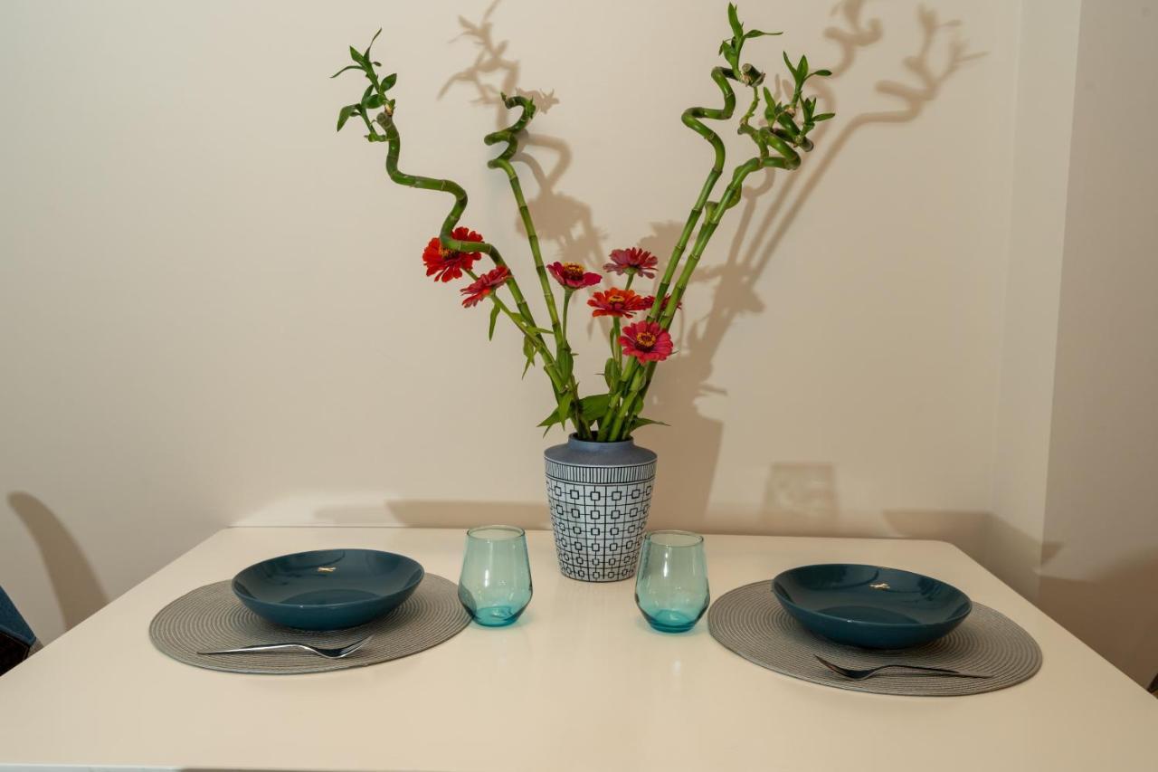 Comfy & Stylish Apt In Ioannina Apartment Ngoại thất bức ảnh